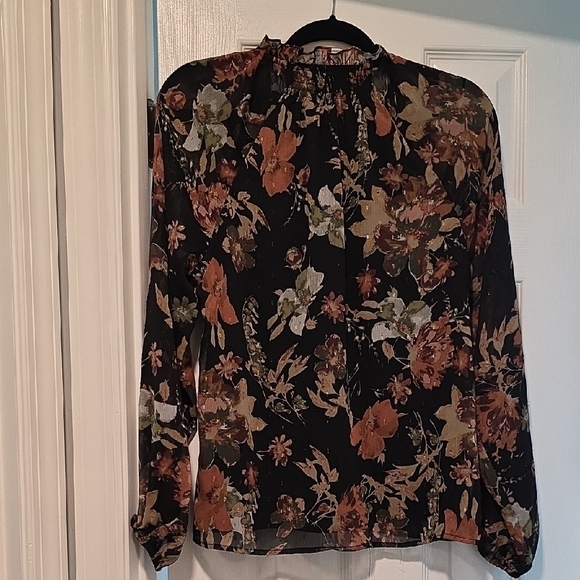 Haver & Blair Ruffle Neck Floral Butterfly Blouse - Picture 3 of 16